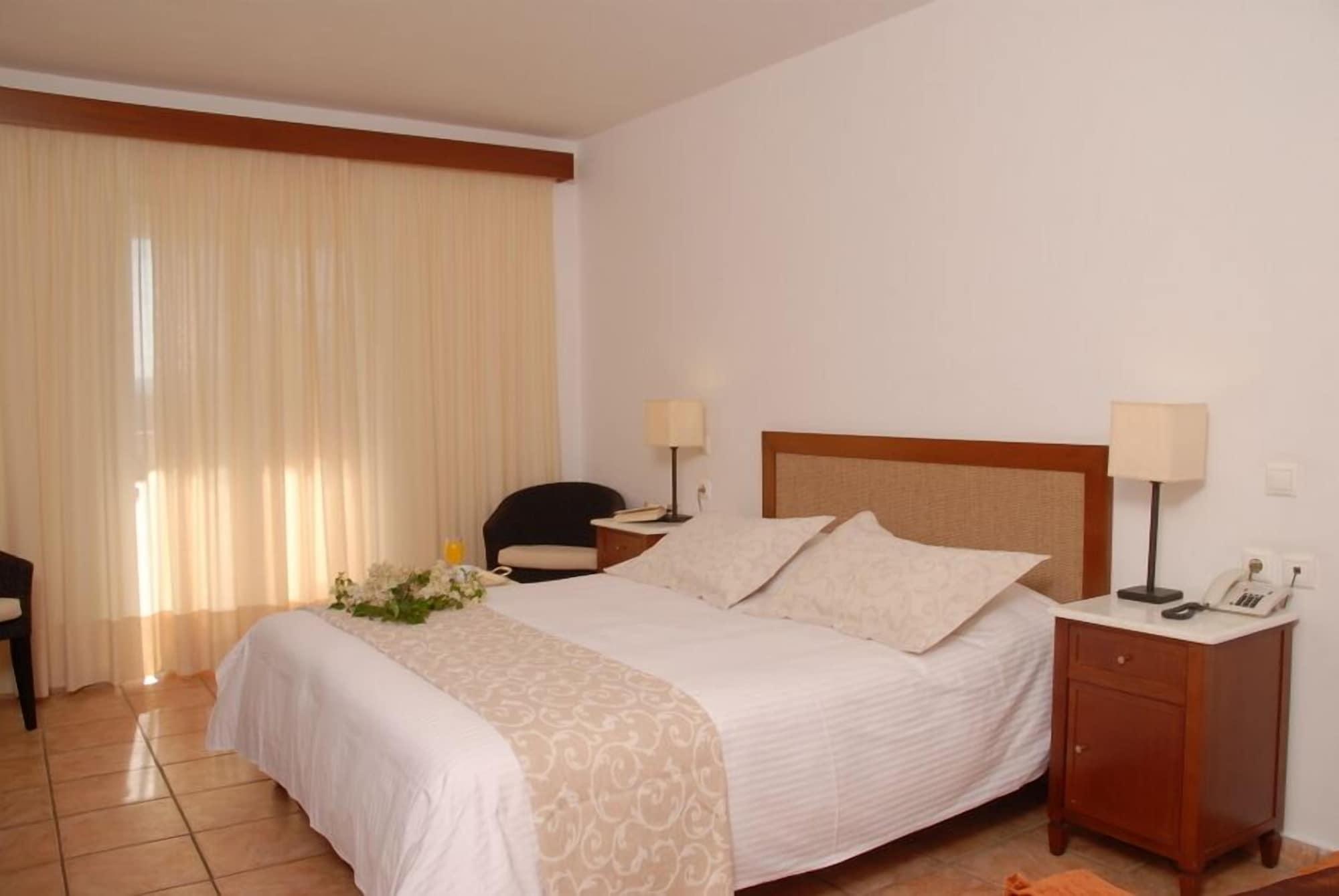 Bitzaro Grande Hotel & Suites Kalamákion Esterno foto