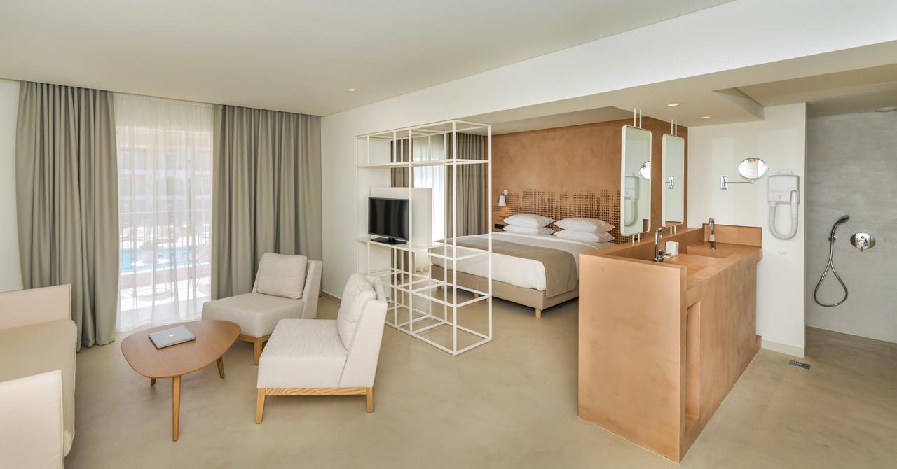 Bitzaro Grande Hotel & Suites Kalamákion Esterno foto