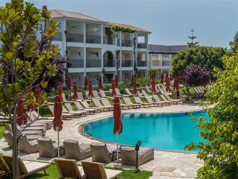Bitzaro Grande Hotel & Suites Kalamákion Esterno foto